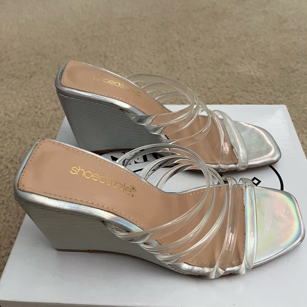 Shoe Dazzle Silver Wedges with Elegant Straps